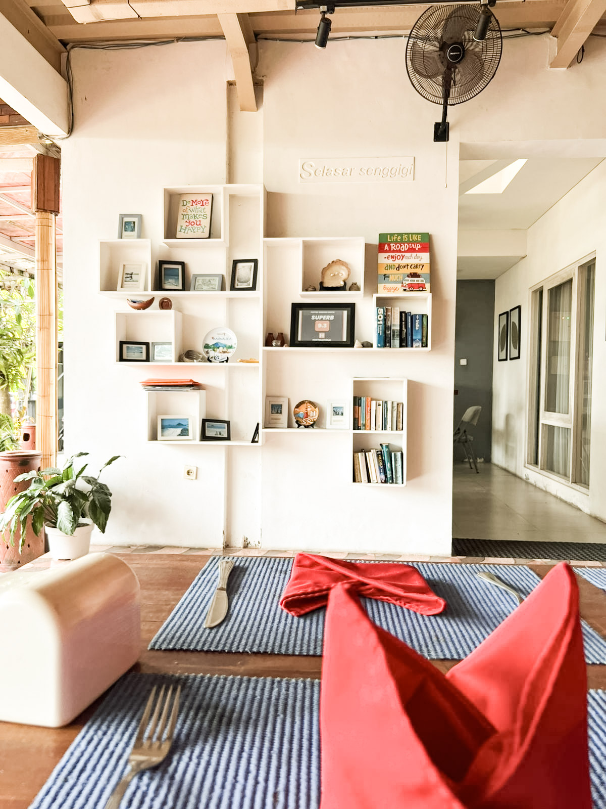 Lacasa Sengigi Hotel9